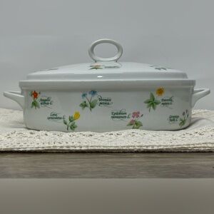 Vintage Anchor Hocking Ovenware Floret Botanical Pattern Oval Casserole. EUC